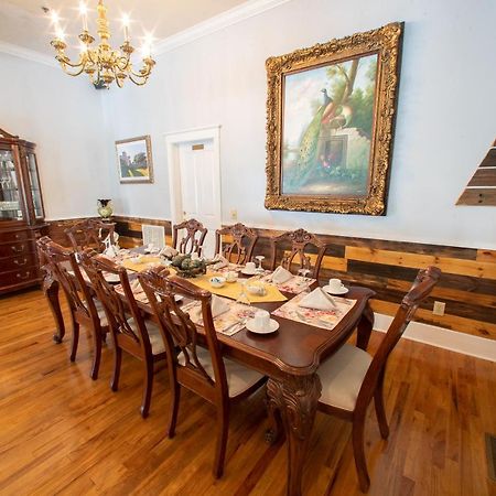 Carriage Way Centennial House - Adult Only- Saint Augustine Bed & Breakfast Екстериор снимка