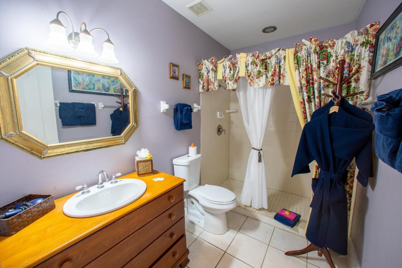 Carriage Way Centennial House - Adult Only- Saint Augustine Bed & Breakfast Екстериор снимка